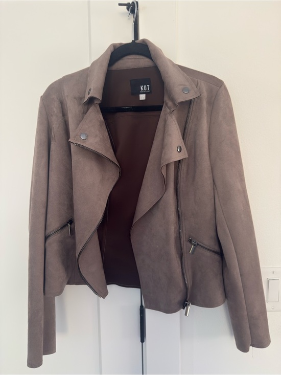 Kut from the Kloth Jackets & Blazers - Kut from the Kloth taupe moto-style suede jacket